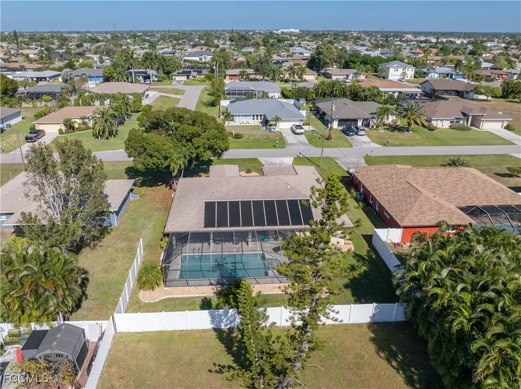 1402 SE 18th Street Cape Coral FL 33990