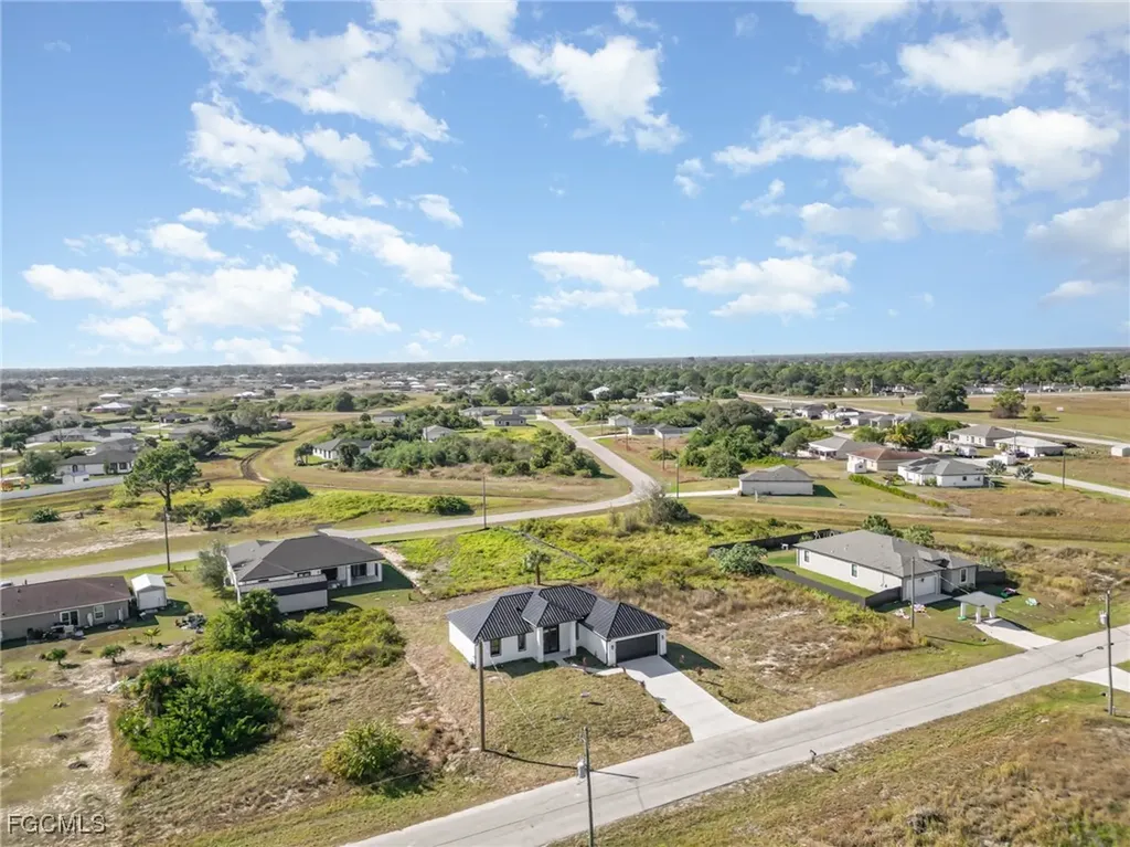 9006 Lamkin Circle Labelle FL 33935