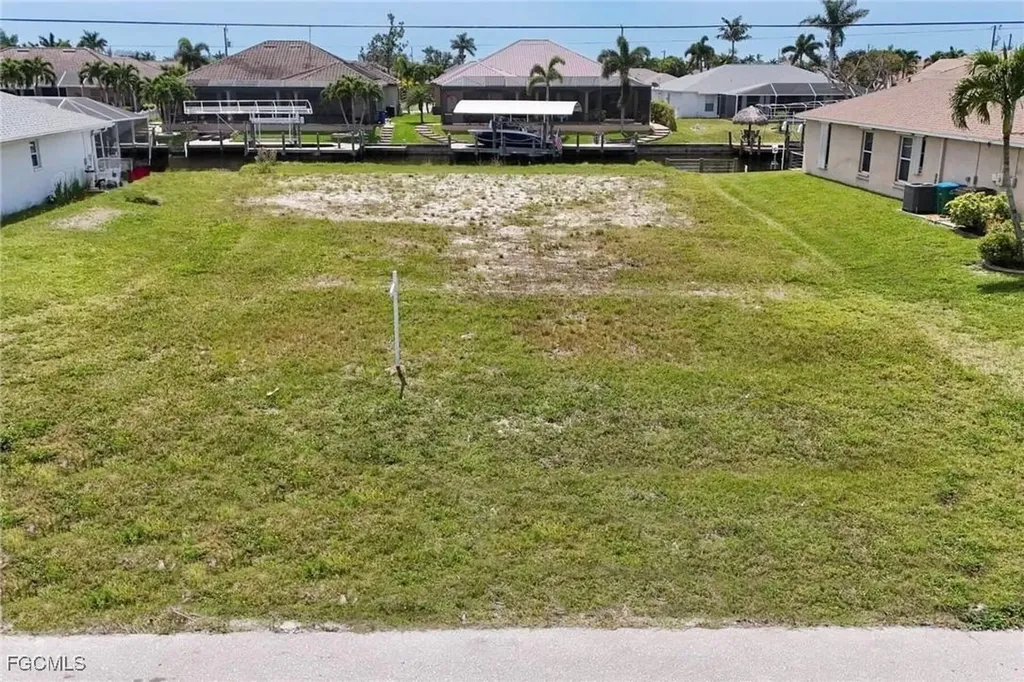 1724 SW 43rd Street Cape Coral FL 33914