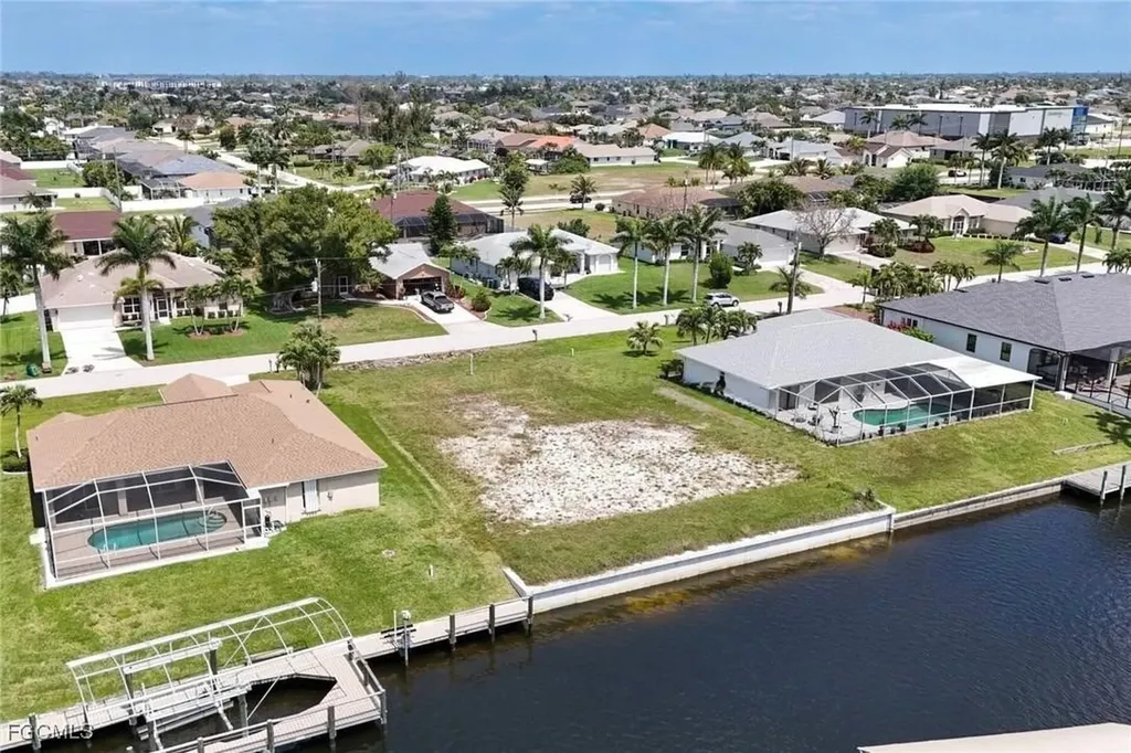 1724 SW 43rd Street Cape Coral FL 33914