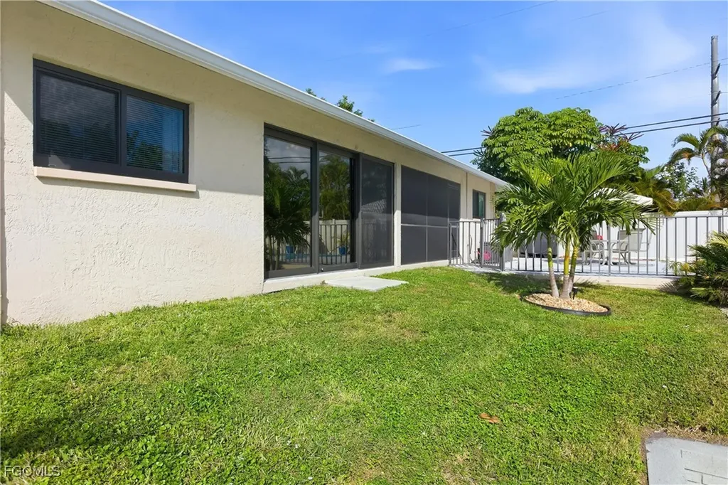 4805 Sorrento Court Cape Coral FL 33904