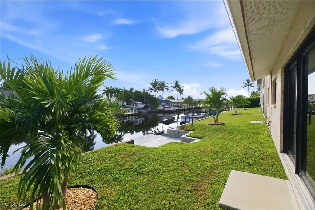 4805 Sorrento Court Cape Coral FL 33904