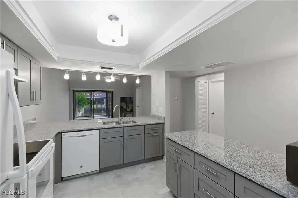 4805 Sorrento Court Cape Coral FL 33904