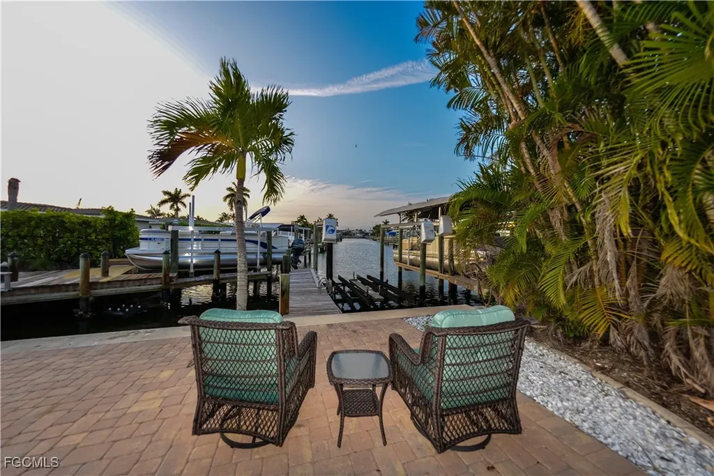 220 Albatross Street Fort Myers Beach FL 33931