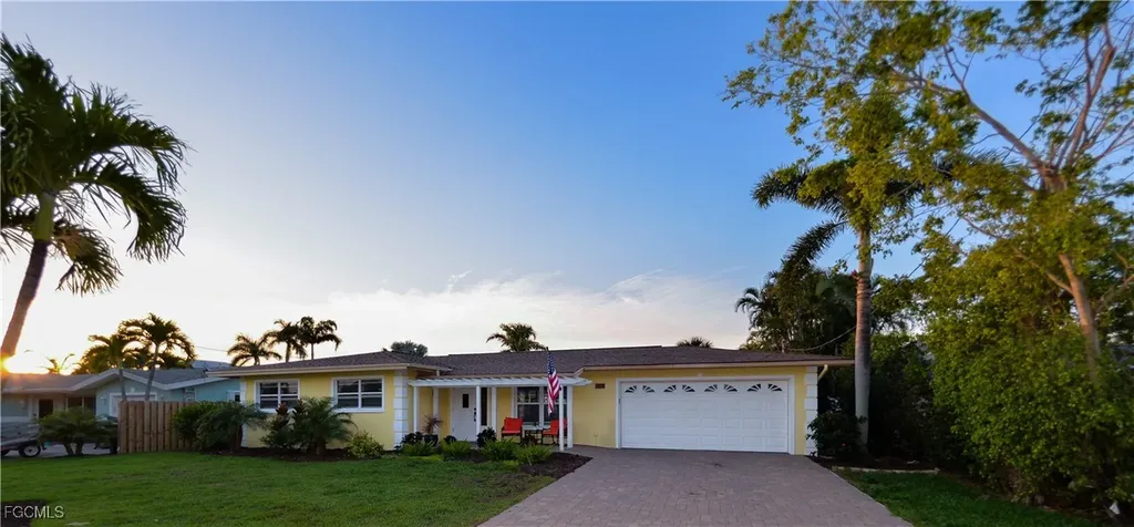 220 Albatross Street Fort Myers Beach FL 33931