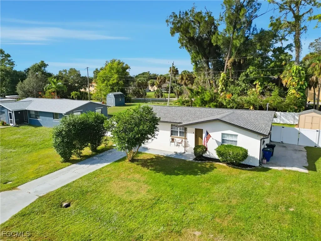 1267 Mcneill Road North Fort Myers FL 33903