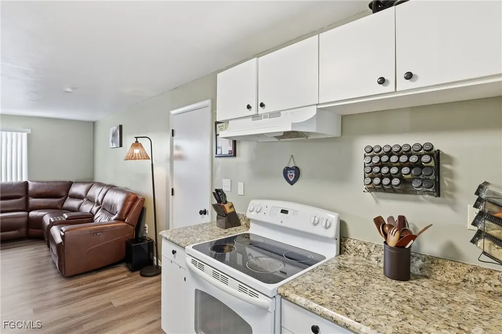 1267 Mcneill Road North Fort Myers FL 33903