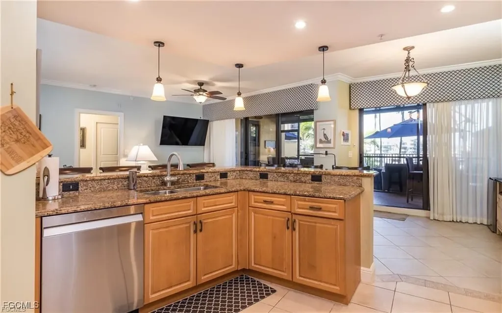 5704 Cape Harbour Drive Cape Coral FL 33914