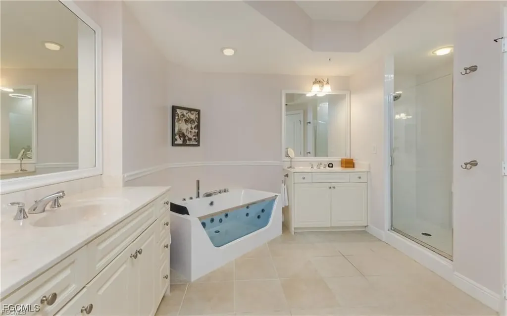 5704 Cape Harbour Drive Cape Coral FL 33914