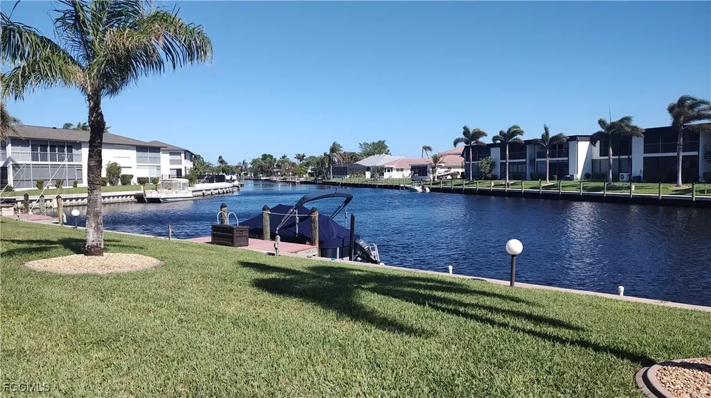 4713 Santa Barbara Boulevard Cape Coral FL 33914