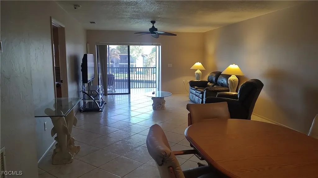 4713 Santa Barbara Boulevard Cape Coral FL 33914