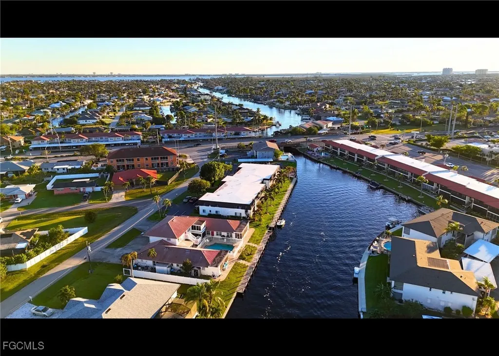 4713 Santa Barbara Boulevard Cape Coral FL 33914
