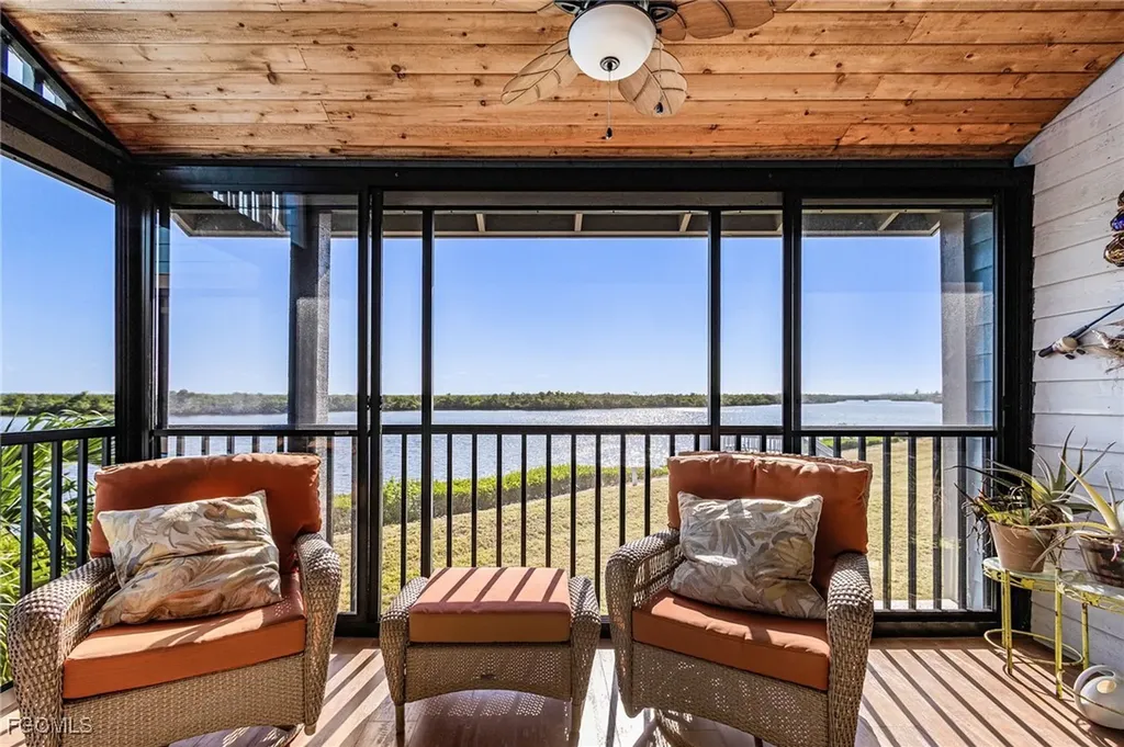 5371 Blue Crab Circle Bokeelia FL 33922