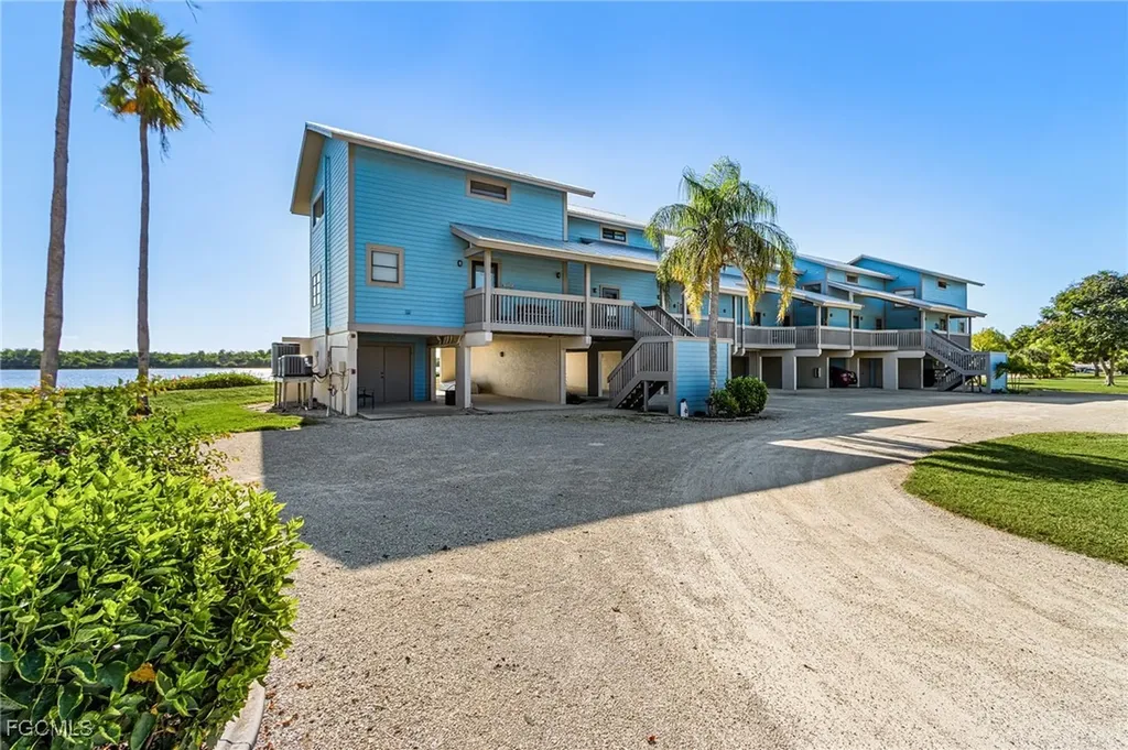 5371 Blue Crab Circle Bokeelia FL 33922