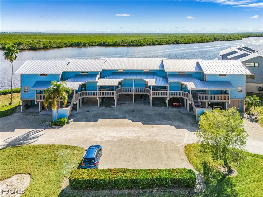 5371 Blue Crab Circle Bokeelia FL 33922