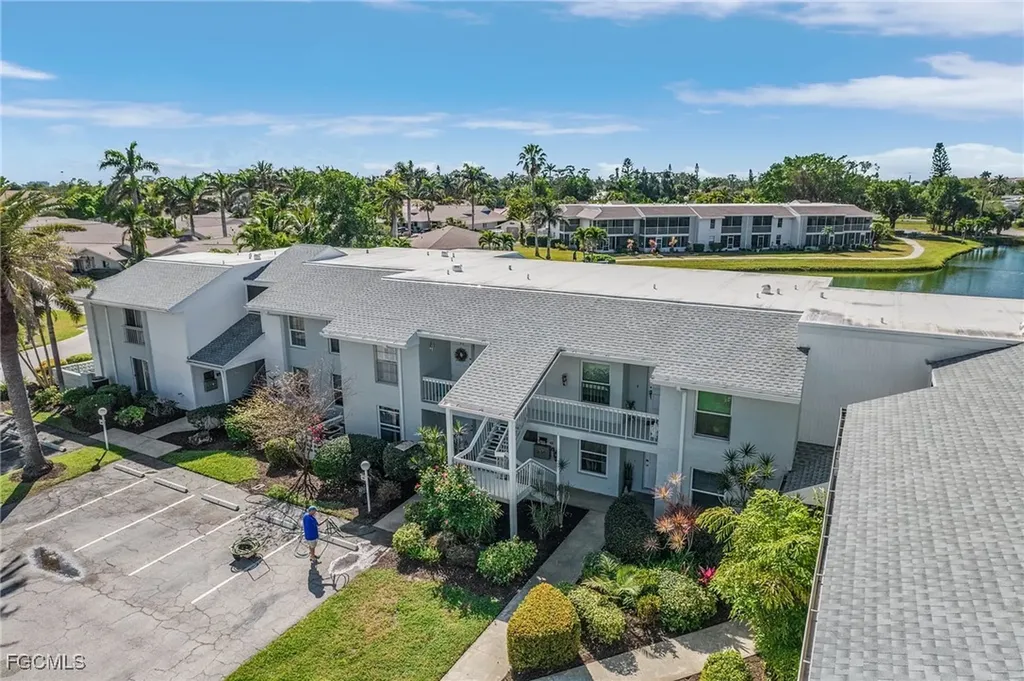 7069 Quail Run Court E Fort Myers FL 33908