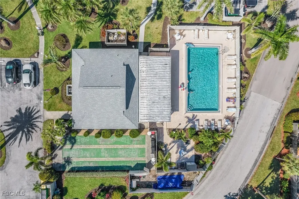 7069 Quail Run Court E Fort Myers FL 33908