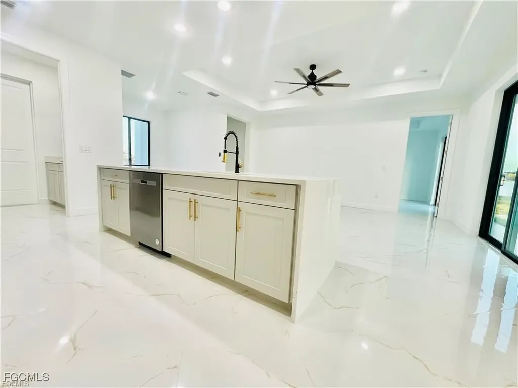 2200 NW 4th Terrace Cape Coral FL 33993