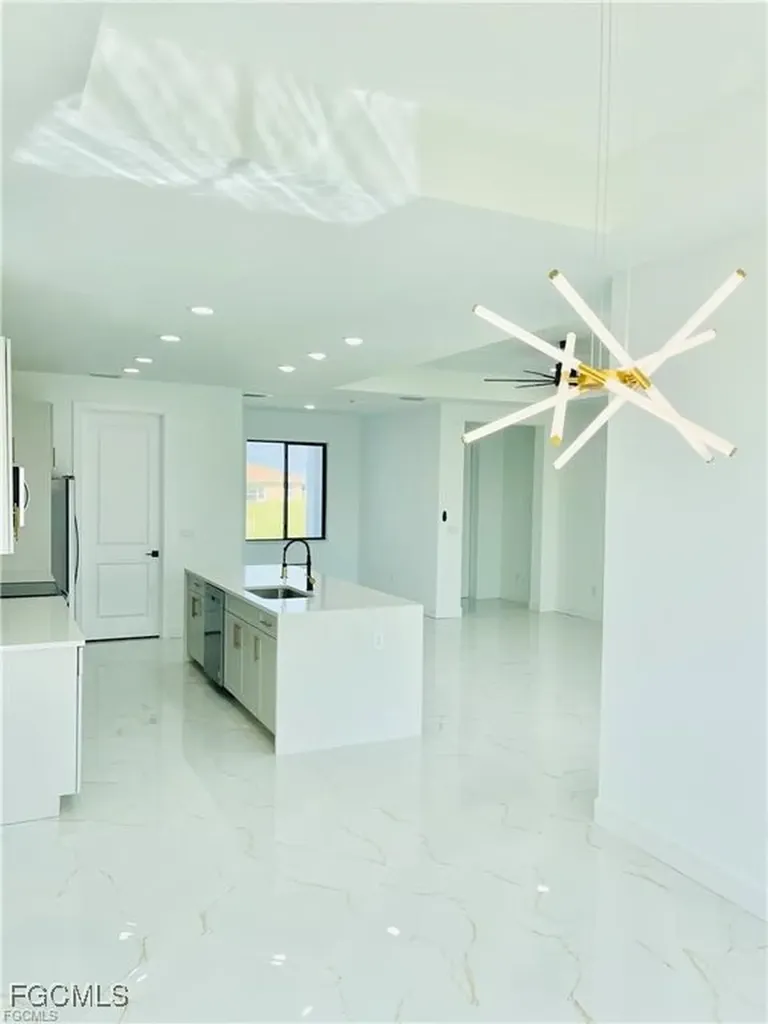 2200 NW 4th Terrace Cape Coral FL 33993