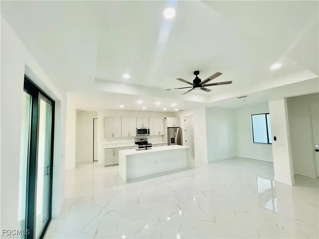 2200 NW 4th Terrace Cape Coral FL 33993