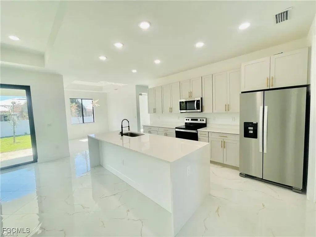 2200 NW 4th Terrace Cape Coral FL 33993