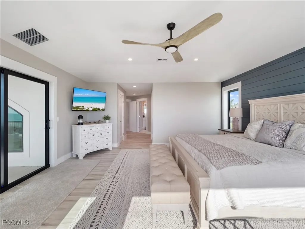 3611 W Gulf Drive Sanibel FL 33957