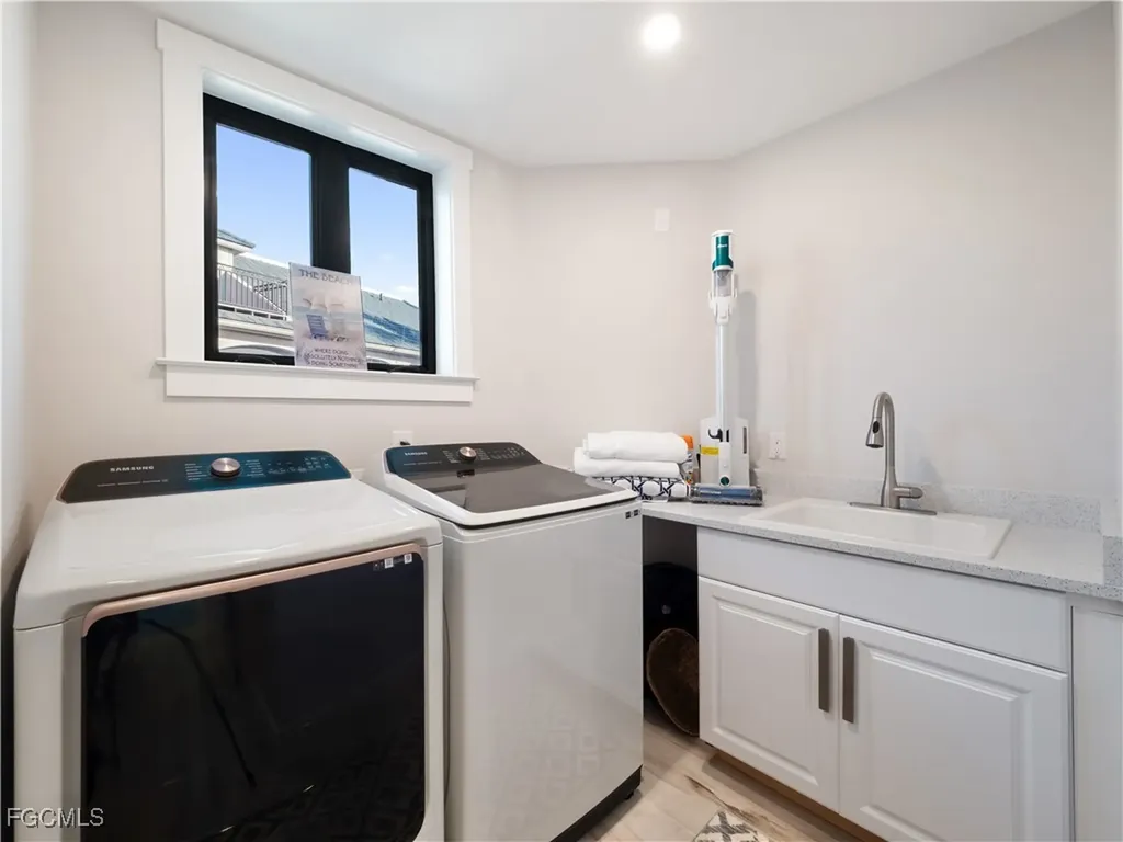 3611 W Gulf Drive Sanibel FL 33957