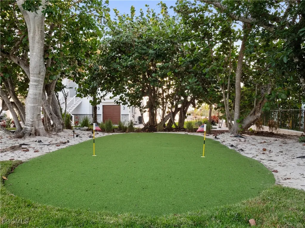 3611 W Gulf Drive Sanibel FL 33957