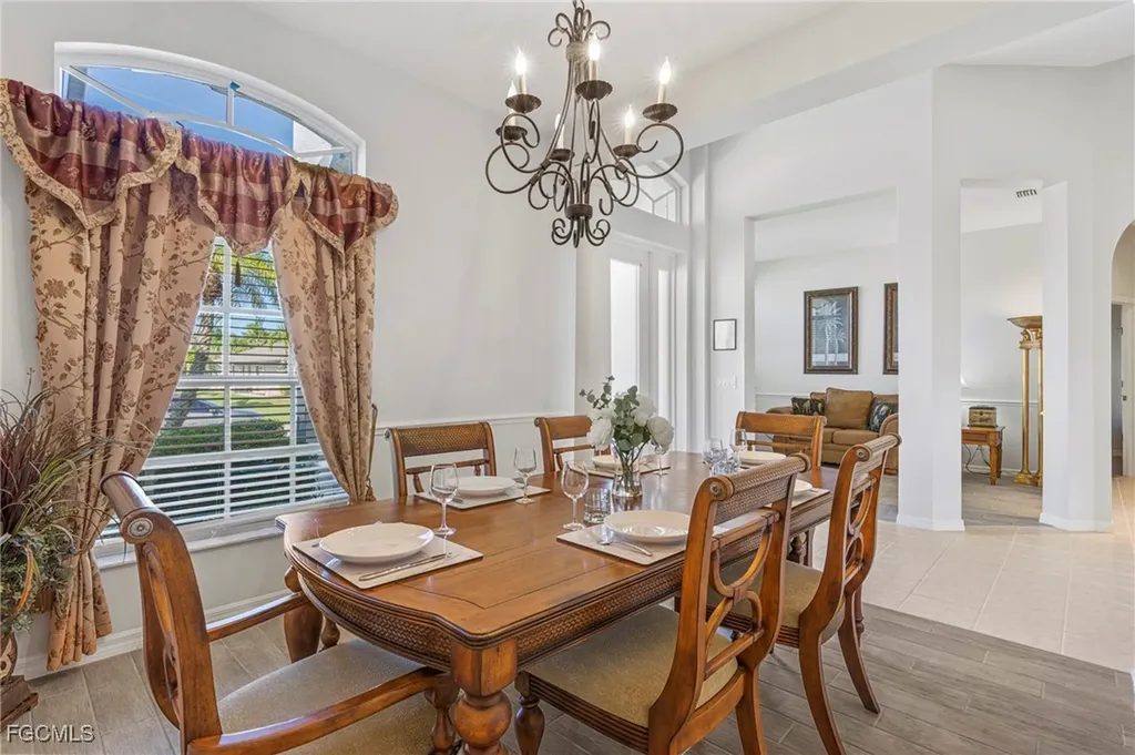 5307 SW 25th Place Cape Coral FL 33914