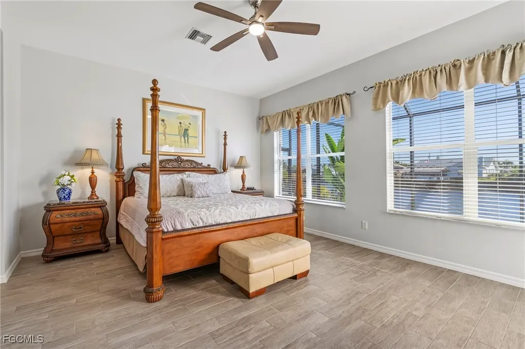 5307 SW 25th Place Cape Coral FL 33914