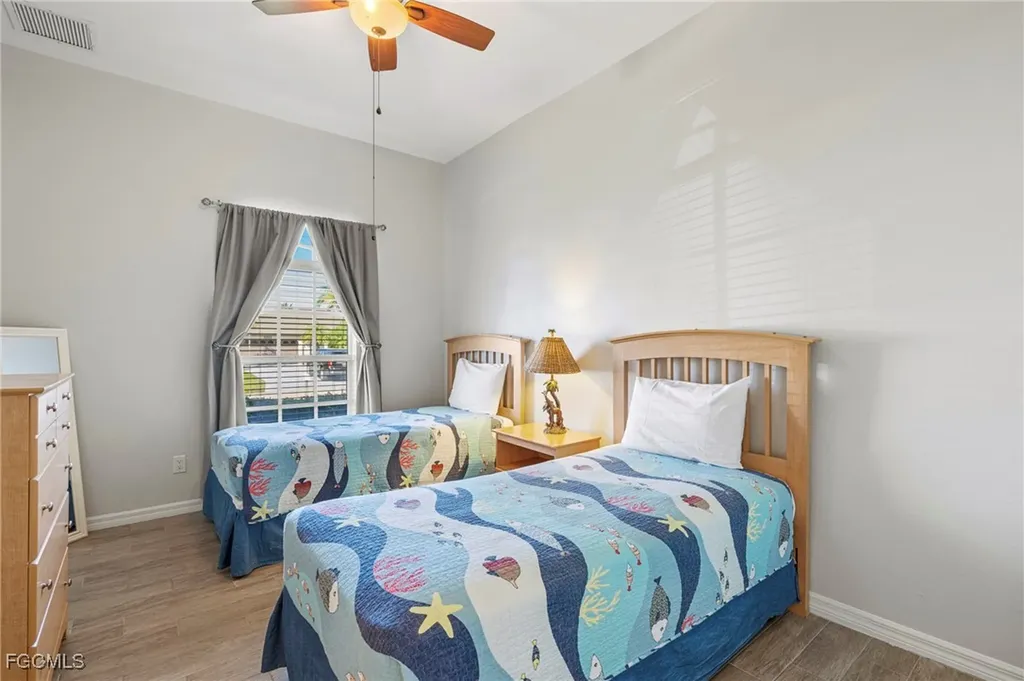5307 SW 25th Place Cape Coral FL 33914