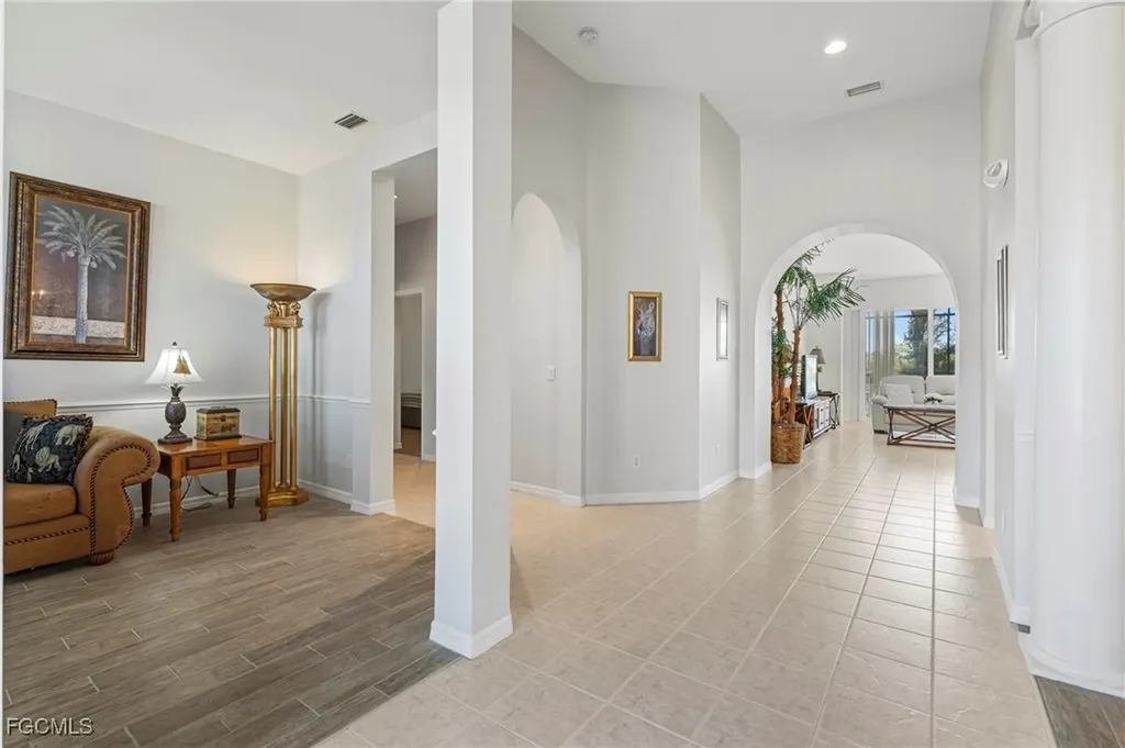 5307 SW 25th Place Cape Coral FL 33914