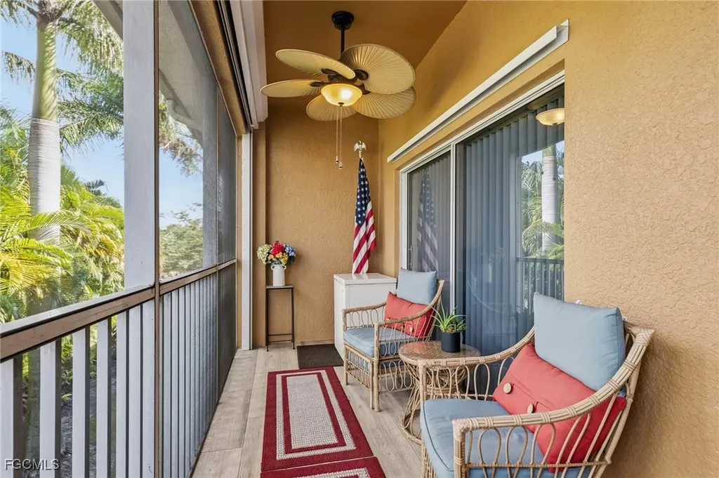 1076 Winding Pines Circle Cape Coral FL 33909