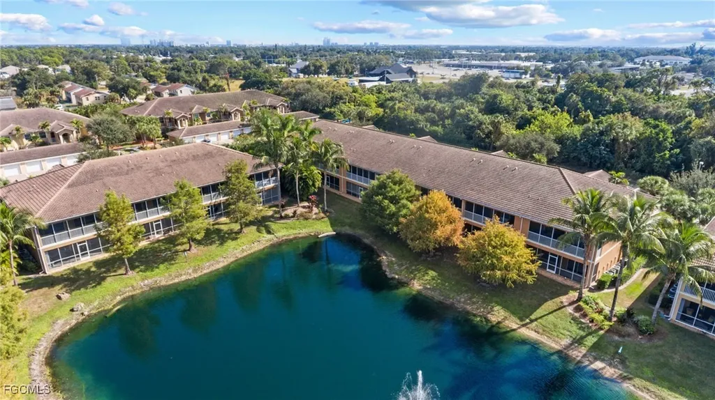 1076 Winding Pines Circle Cape Coral FL 33909