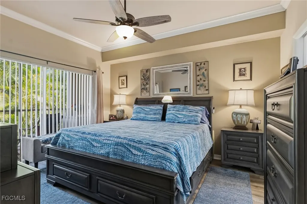 1076 Winding Pines Circle Cape Coral FL 33909