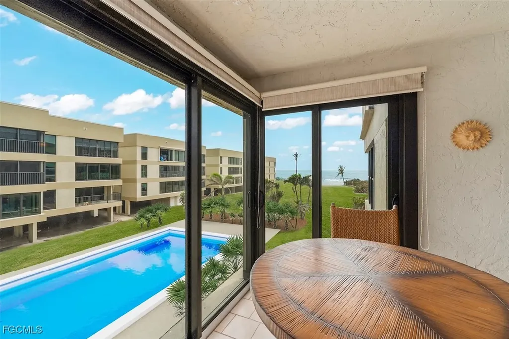 2721 W Gulf Drive Sanibel FL 33957