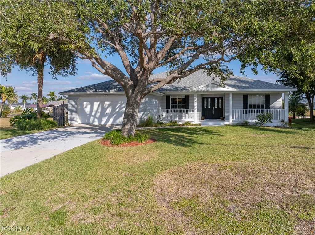 119 SW 39th Place Cape Coral FL 33991