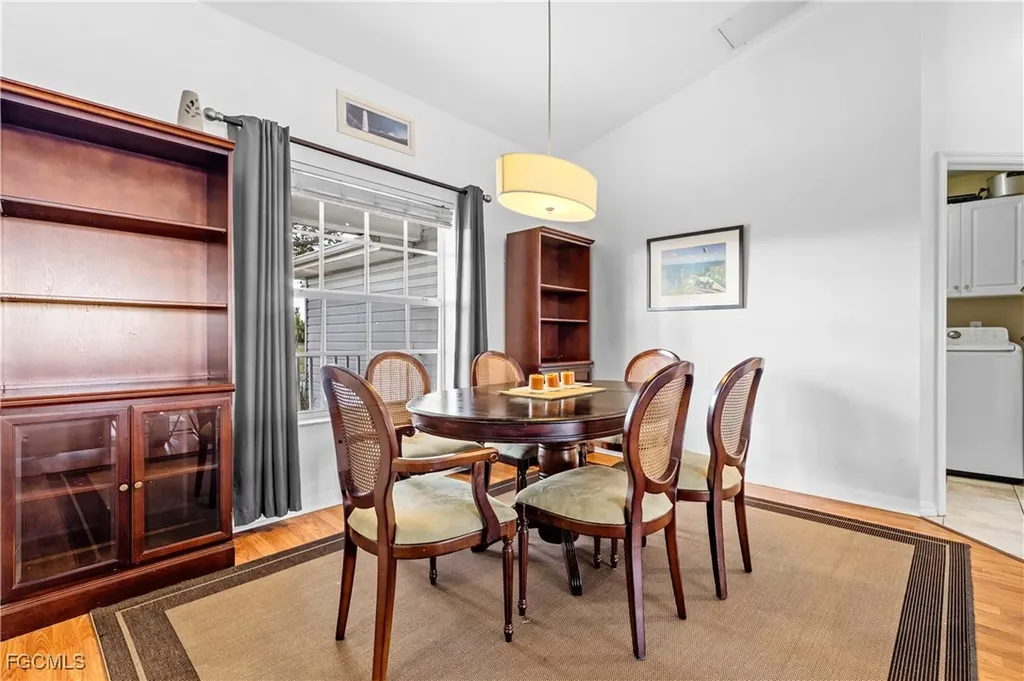 119 SW 39th Place Cape Coral FL 33991