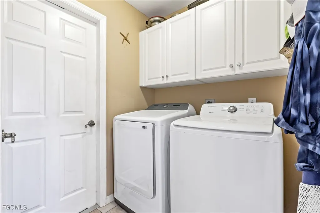 119 SW 39th Place Cape Coral FL 33991