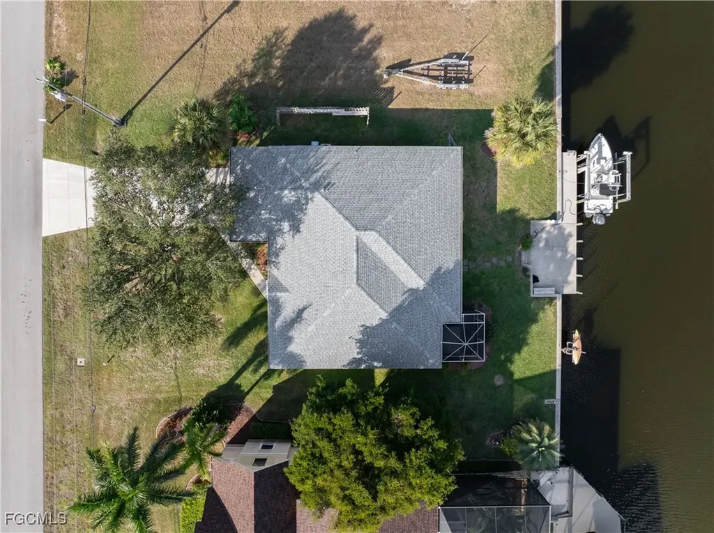 119 SW 39th Place Cape Coral FL 33991