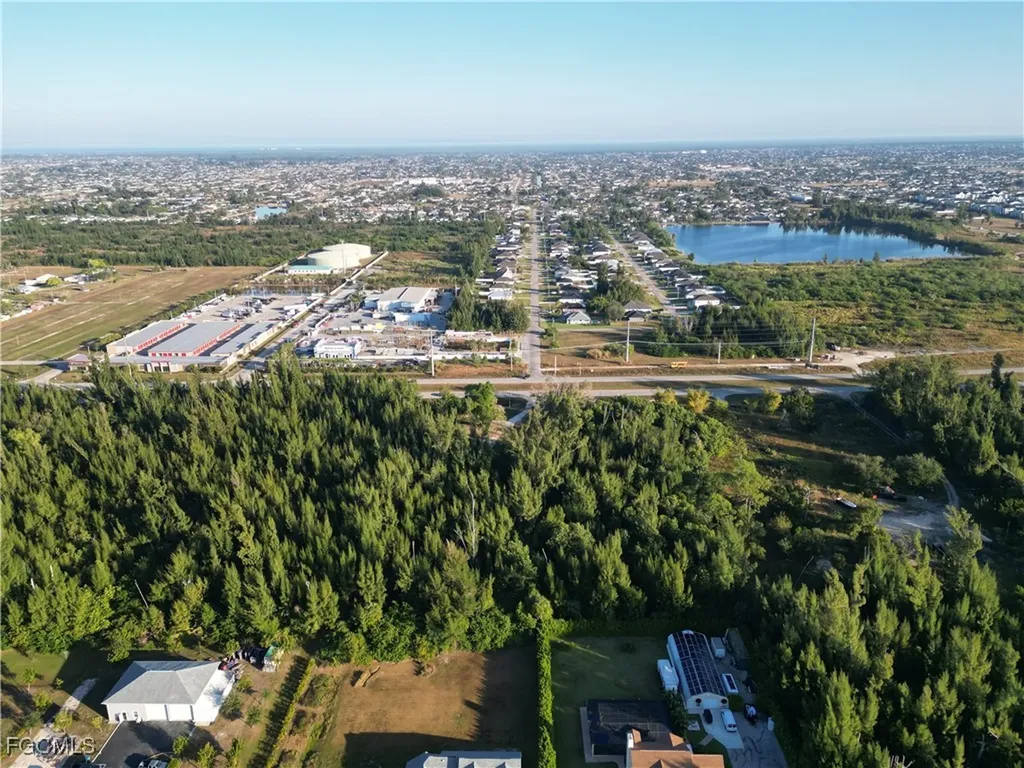 1812 Wade Drive Cape Coral FL 33991