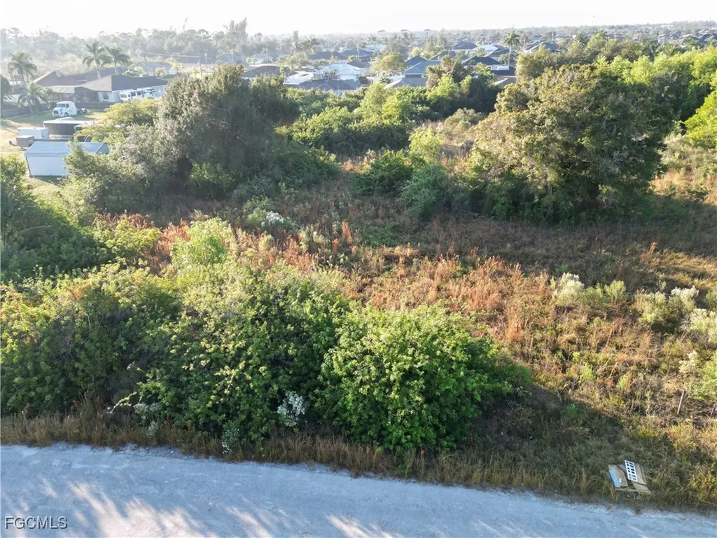 1812 Wade Drive Cape Coral FL 33991