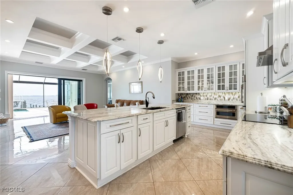 2262 SE 28th Street Cape Coral FL 33904