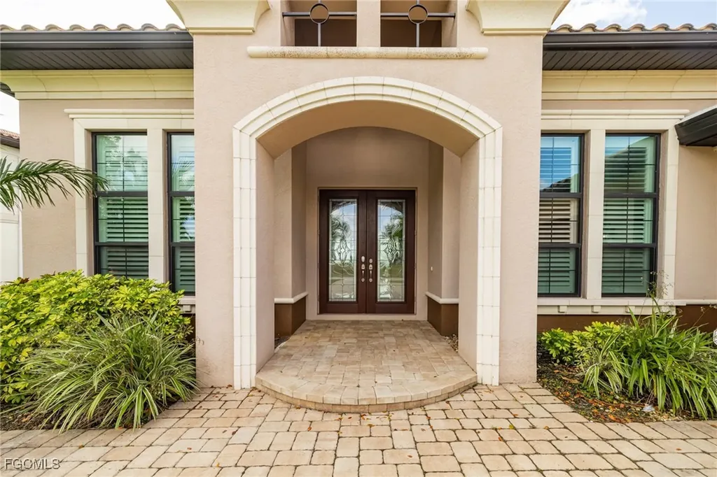 2262 SE 28th Street Cape Coral FL 33904