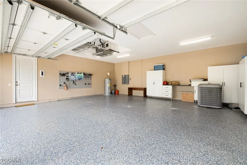 2262 SE 28th Street Cape Coral FL 33904