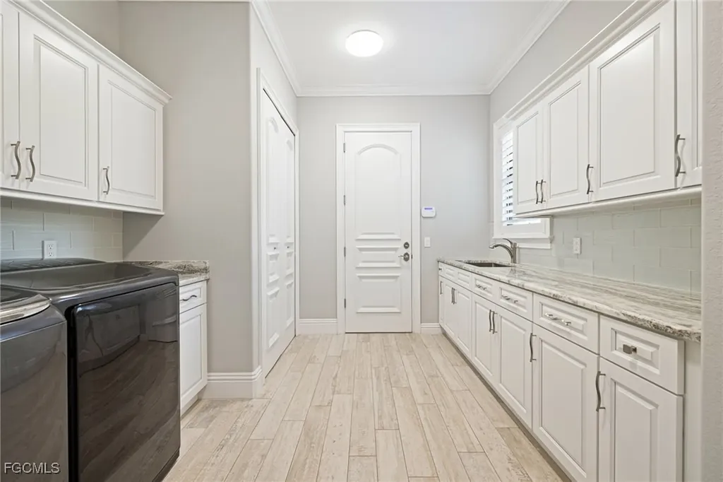 2262 SE 28th Street Cape Coral FL 33904