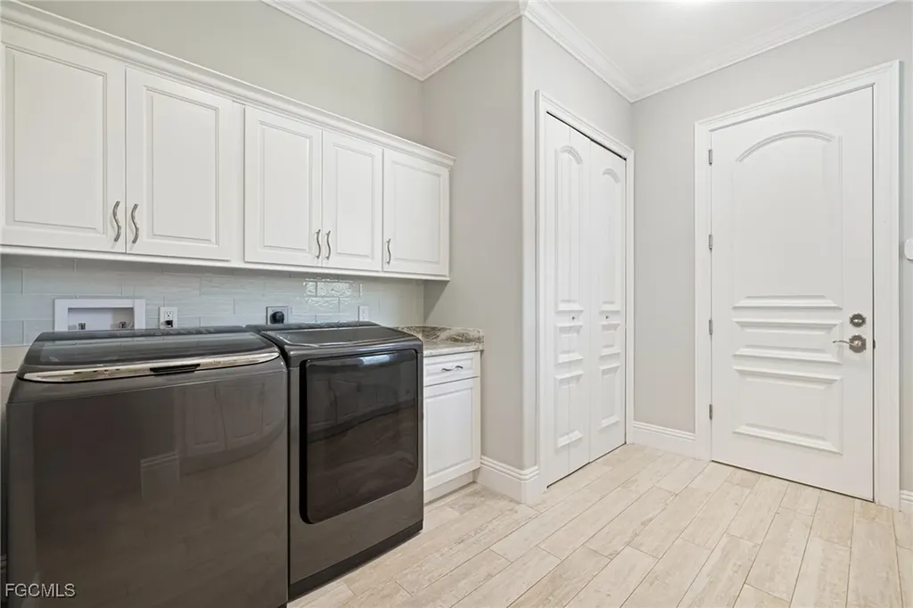 2262 SE 28th Street Cape Coral FL 33904