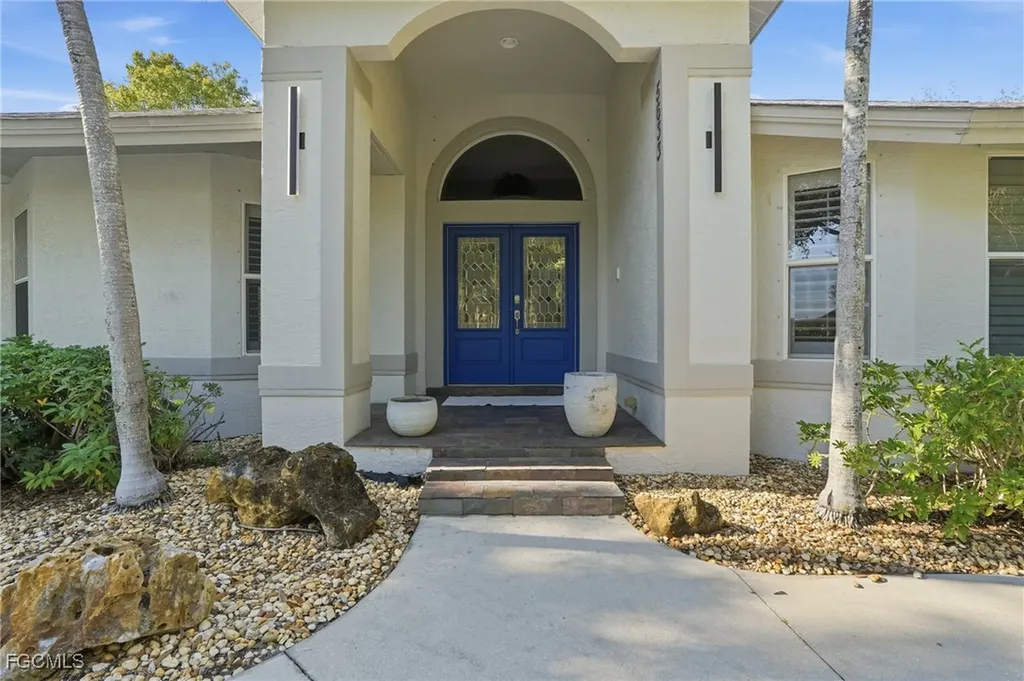 5633 Grey Fox Run Fort Myers FL 33912