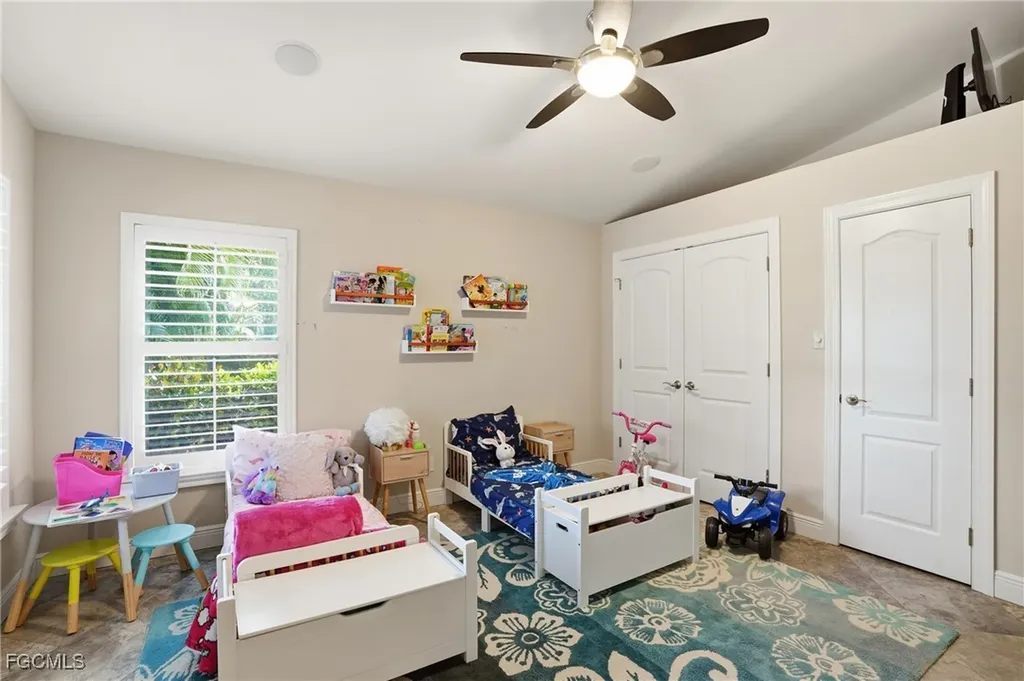 5633 Grey Fox Run Fort Myers FL 33912