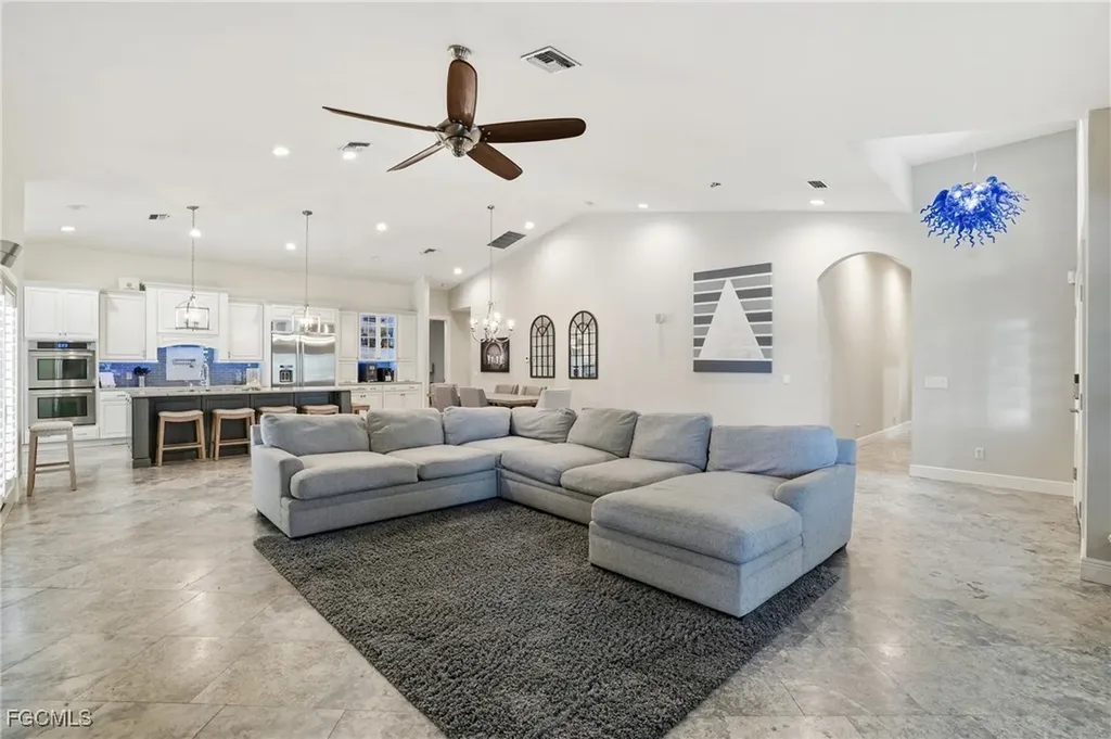 5633 Grey Fox Run Fort Myers FL 33912